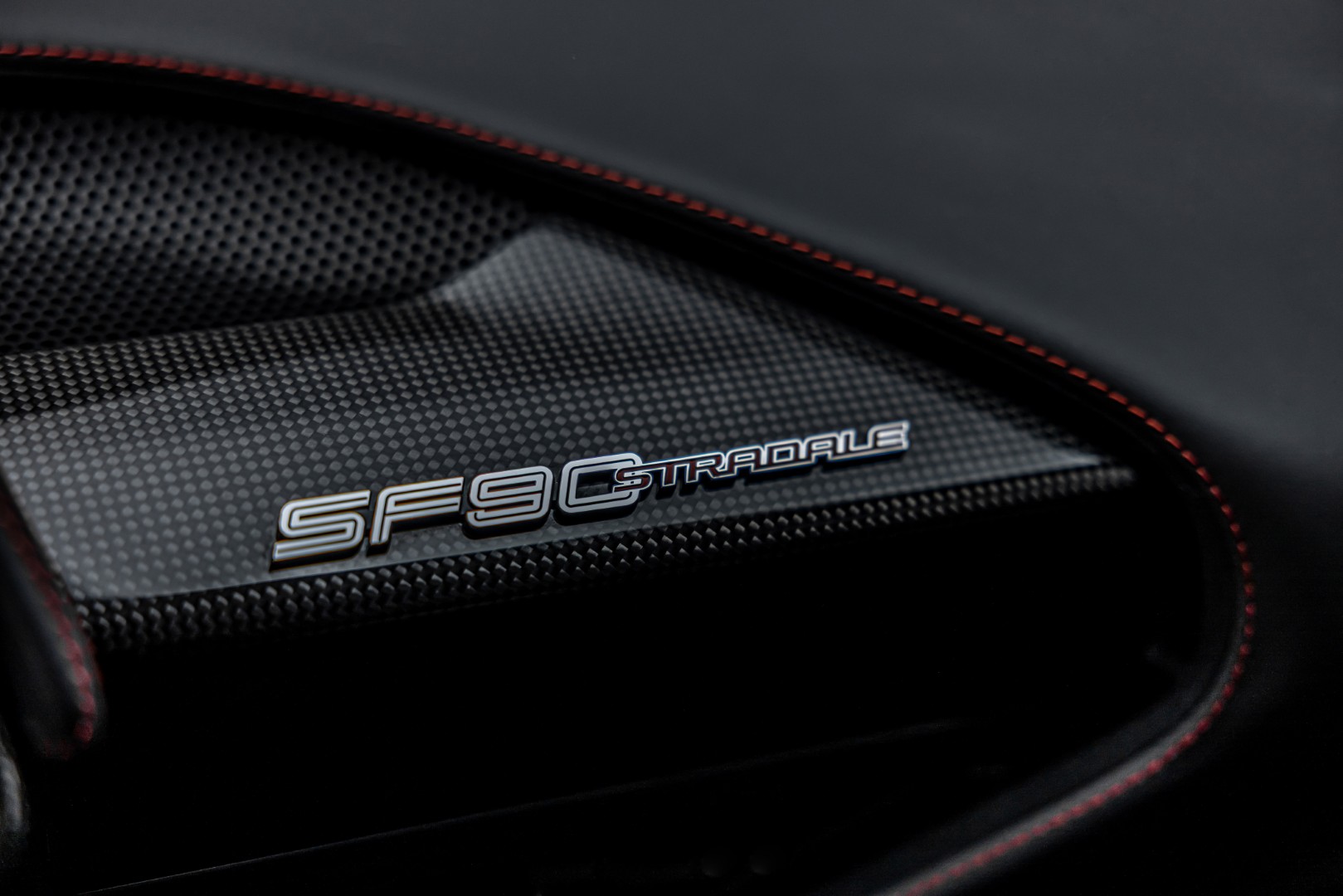 2021 FERRARI SF90 STRADALE ASSETTO FIORANO.